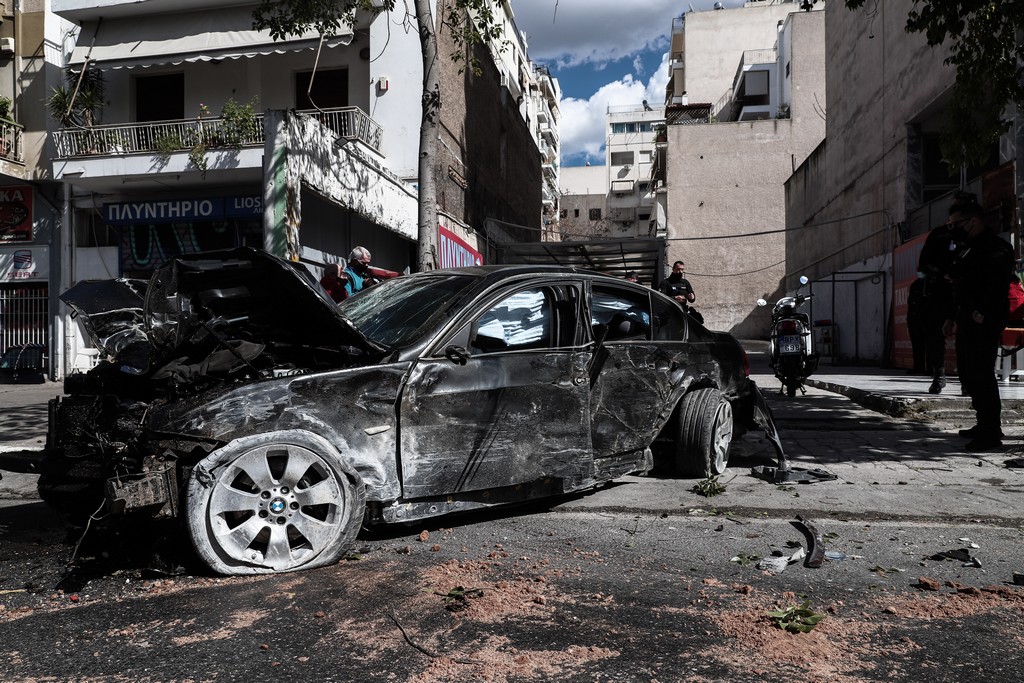 Ανατροπή με το ατύχημα στη Λιοσίων: Υπάλληλος πλυντηρίου αυτοκινήτων o οδηγός που το πήρε για… βόλτα