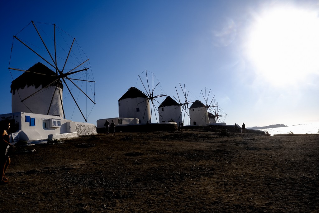 Μαύρες προβλέψεις για τον τουρισμό