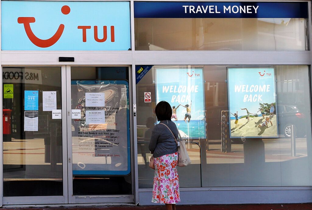 Βρετανία: Η εταιρία ταξιδίων TUI κλείνει άλλα 48 καταστήματα