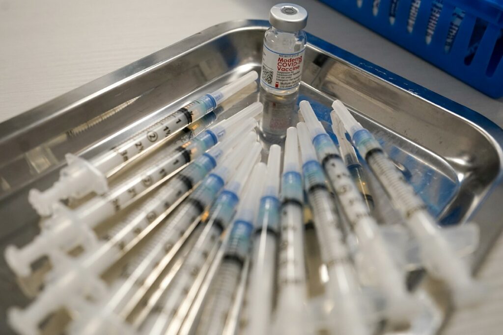 Κορονοϊός: Η χώρα που θα καταστρέψει πάνω από 16.000 δόσεις του εμβολίου επειδή… έληξαν