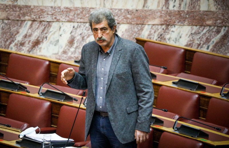 Πολάκης: «Τι συνέβη και ο ΕΟΔΥ έκανε στροφή 180 μοιρών μέσα σε λίγες μέρες;»