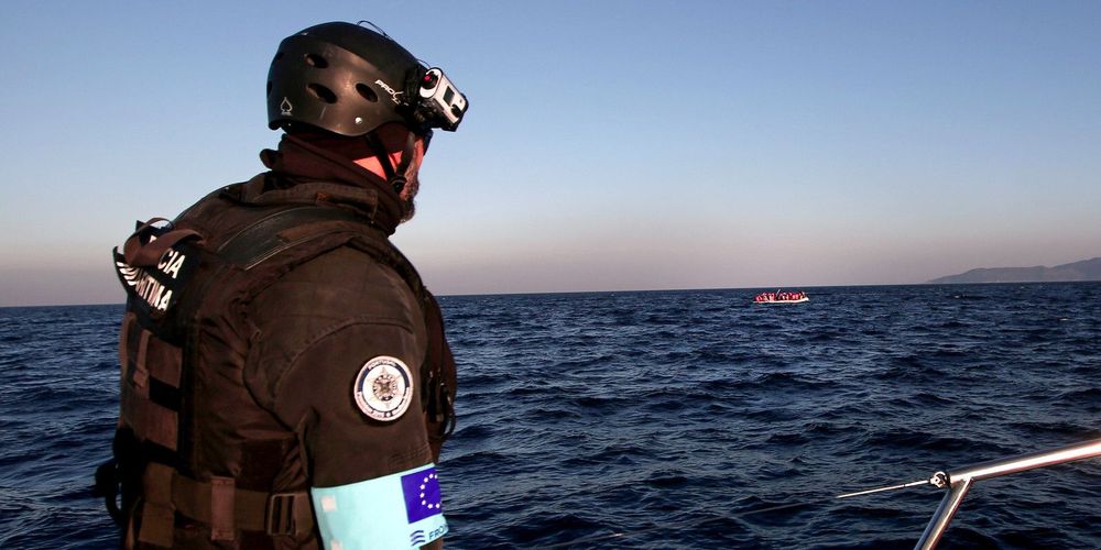 Spiegel: Η Frontex ενισχύει τα σύνορα της Ελλάδας με ΠΓΔΜ και Αλβανία υπό το φόβο του Ερντογάν