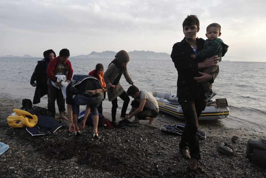 Συνελήφθη διακινητής μεταναστών μετά από επεισοδιακή καταδίωξη στο κέντρο της Αθήνας