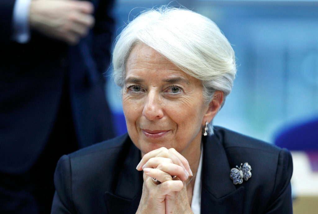 Το εκτελεστικό του ΔΝΤ στηρίζει τη Λαγκάρντ