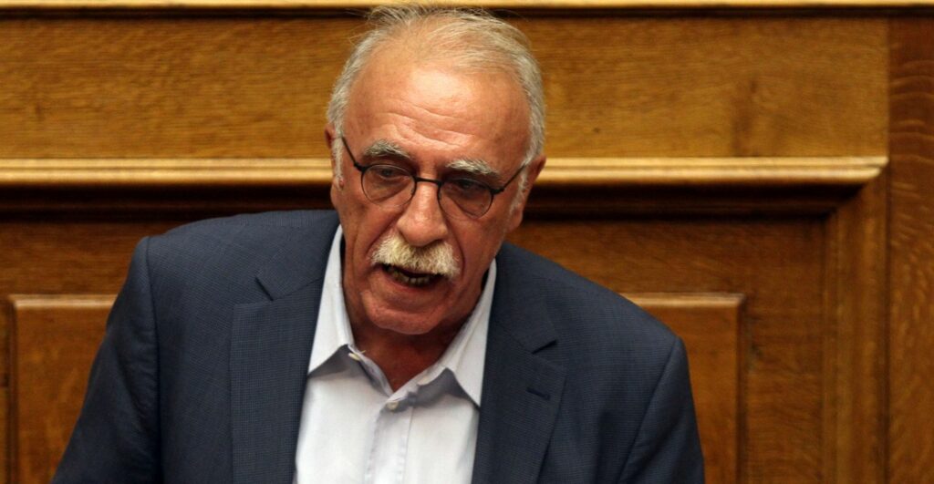 Βίτσας: «Θα υπάρξουν τα χρήματα για τους εργαζόμενους στα Ελληνικά Αμυντικά Συστήματα»