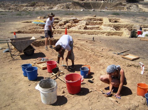 Ιχνη αρχαίου χειρουργείου αποκαλύφθηκαν στην αγορά της Νέας Πάφου