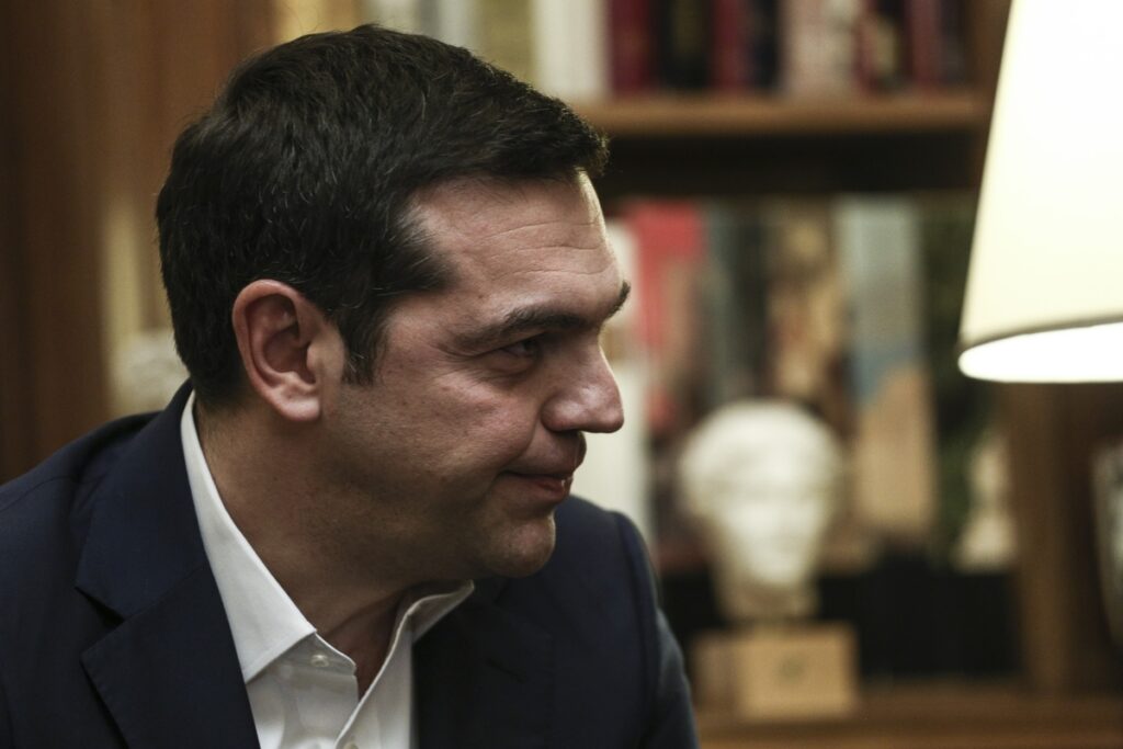 Handelsblatt: Ο Τσίπρας θέλει τον μεγάλο συνασπισμό στο Βερολίνο – Προσδοκίες για σοσιαλδημοκράτη ΥΠΟΙΚ