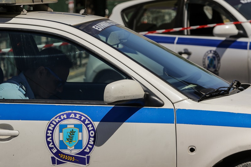 Θεσσαλονίκη: Επιχείρηση της αστυνομίας σε εγκαταλελειμμένο κτίριο όπου διέμεναν μετανάστες