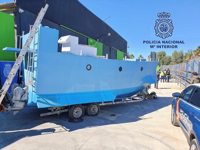 Ισπανία: Η αστυνομία συνέλαβε 100 μέλη συμμορίας, που μετέφερε ναρκωτικά με ταχύπλοα σκάφη
