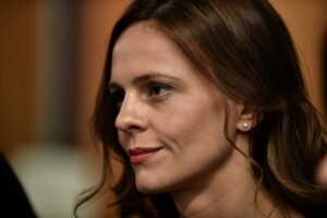 Αχτσιόγλου: Συνεχάρη τον Κασσελάκη για την νίκη του