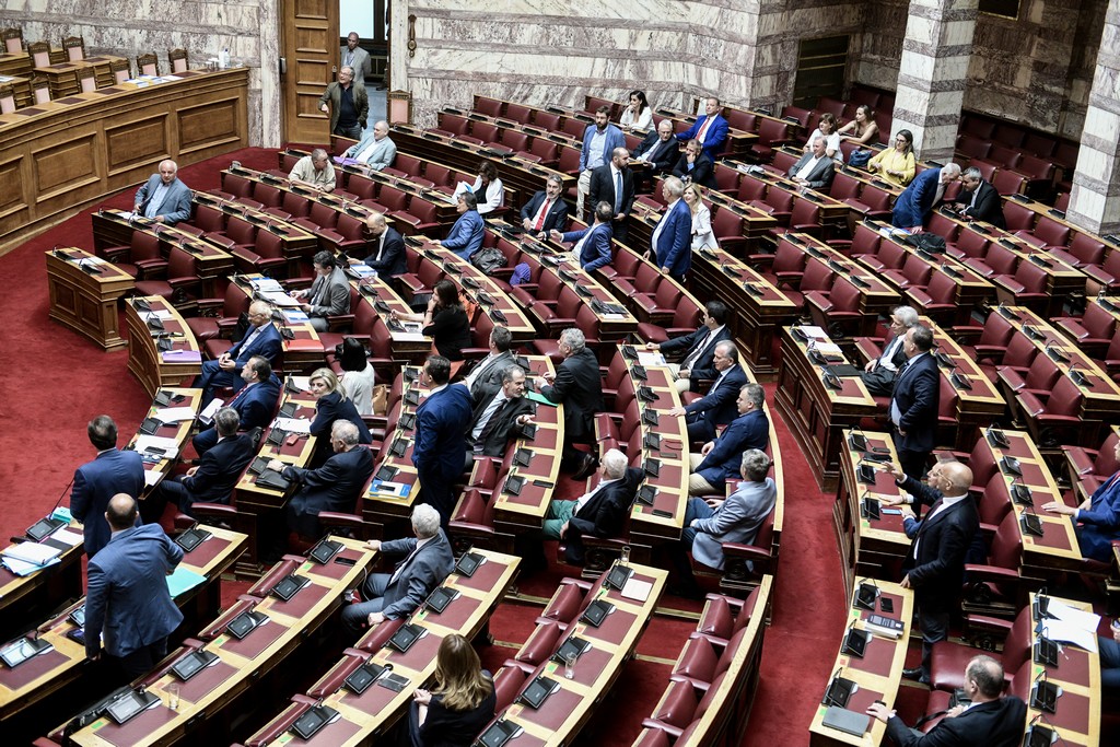 Αυτά είναι τα μέλη της νέας Προανακριτικής – Γκρίνια στη ΝΔ, «καρέ» νομικών από ΣΥΡΙΖΑ
