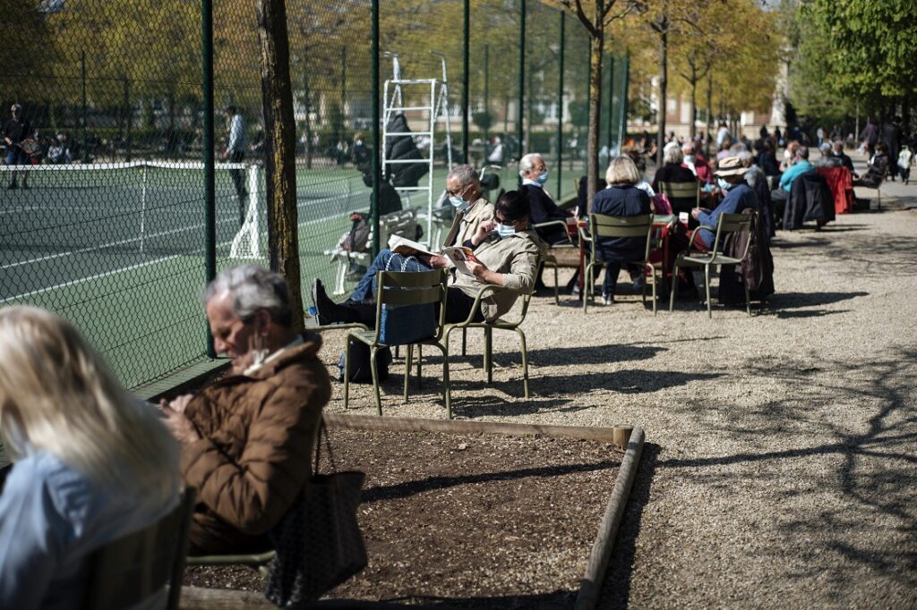 Γαλλία: Η κυβέρνηση ανακοίνωσε τη σταδιακή άρση των μέτρων από τον Μάιο