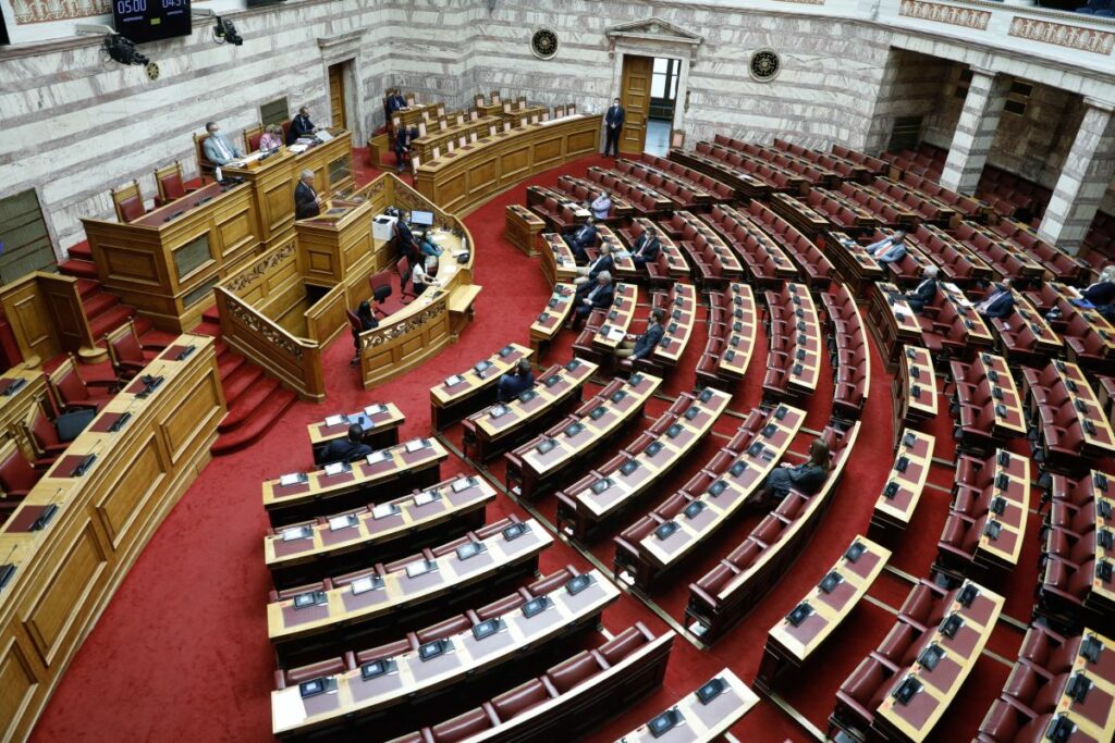 Γιατί ο ΣΥΡΙΖΑ υπερψήφισε το νομοσχέδιο του Υπουργείου Ανάπτυξης
