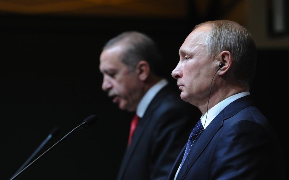 Τηλεφωνική επικοινωνία Ερντογάν – Πούτιν για τη Συρία