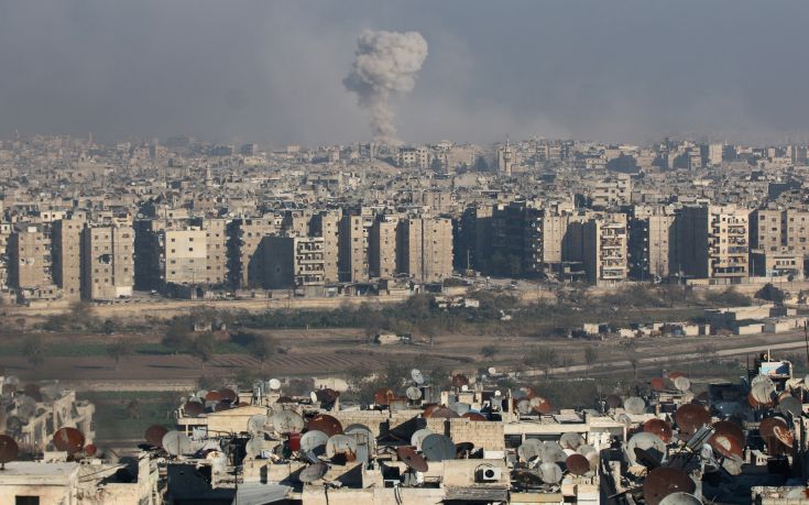 Δημοσιογράφος από το Χαλέπι μιλά στο BBC την ώρα που πέφτουν βόμβες