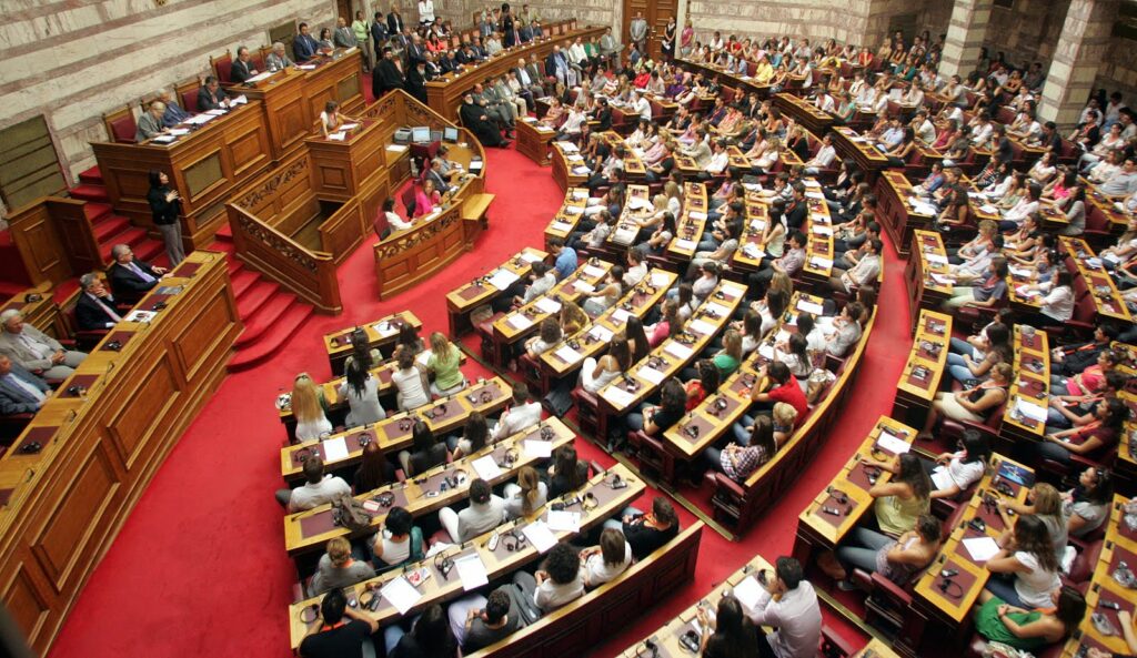 Βουλή: Στις 7 το απόγευμα η ονομαστική ψηφοφορία για τον ΦΠΑ στα νησιά