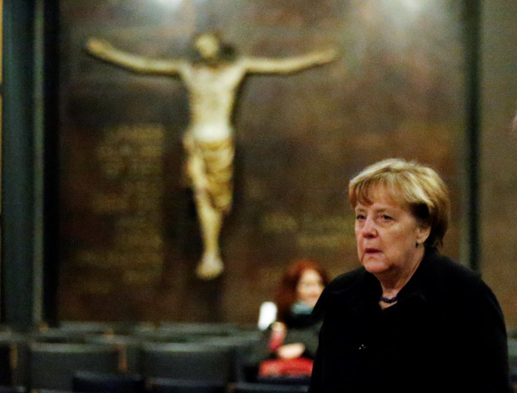 Γερμανία: Ο λαός «αθωώνει» την μεταναστευτική πολιτική της Μέρκελ για την επίθεση
