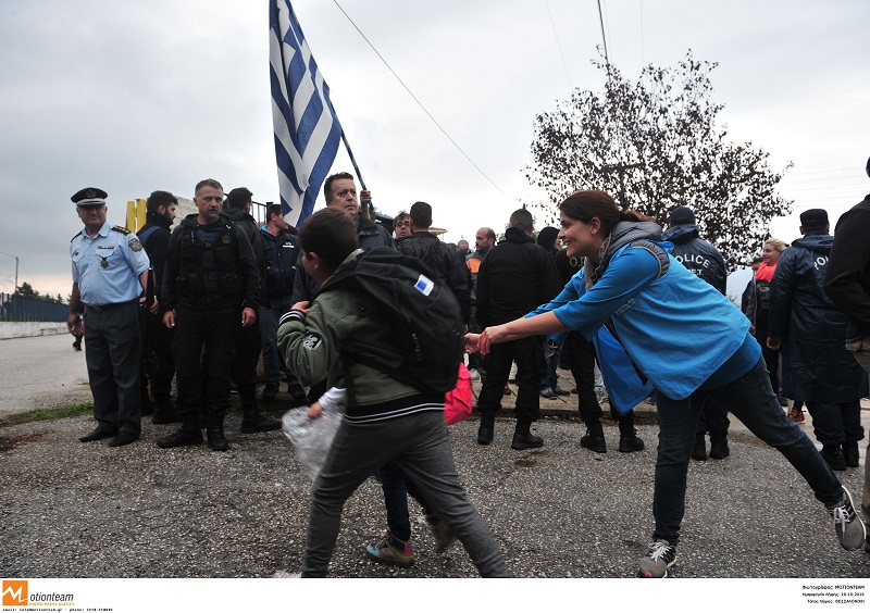 Πάνω από 1200 προσφυγόπουλα πηγαίνουν πλέον σχολείο