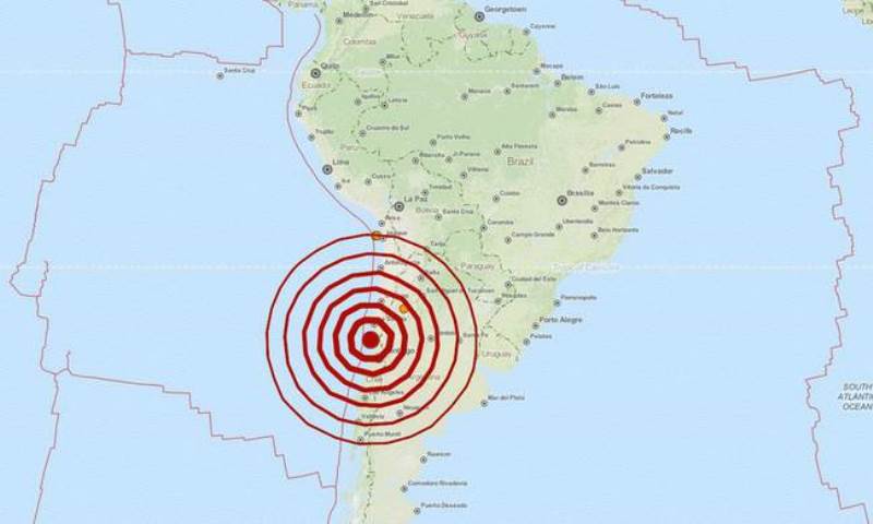 Ισχυρός σεισμός 7,6 Ρίχτερ στη Χιλή. Δεν υπάρχει πλέον φόβος για τσουνάμι (video)