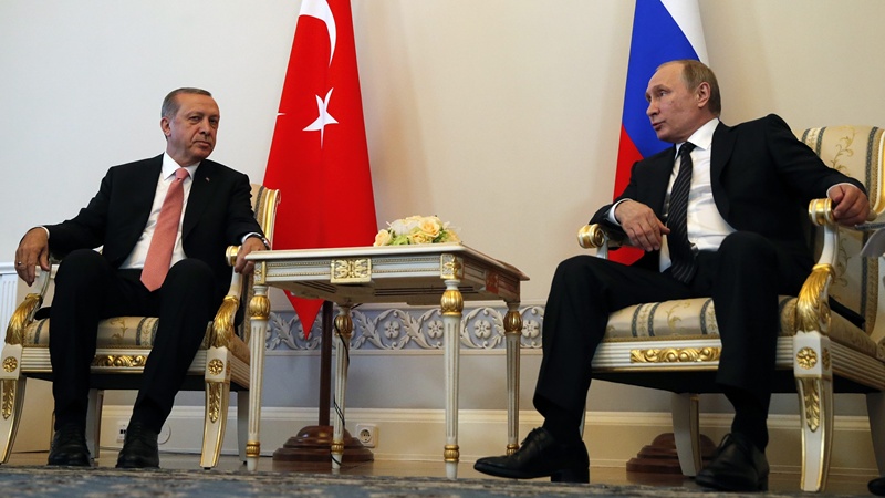 Συλλυπητήρια Ερντογάν στον Πούτιν για την αεροπορική τραγωδία