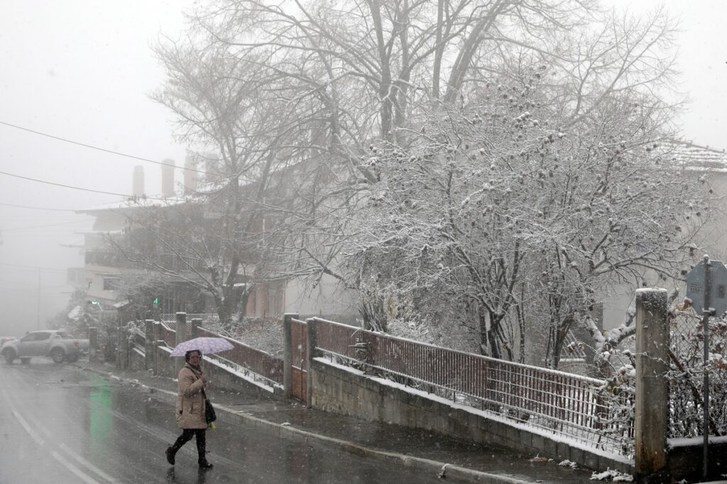 Θεσσαλία: Έκτακτα μέτρα λόγω χιονιά
