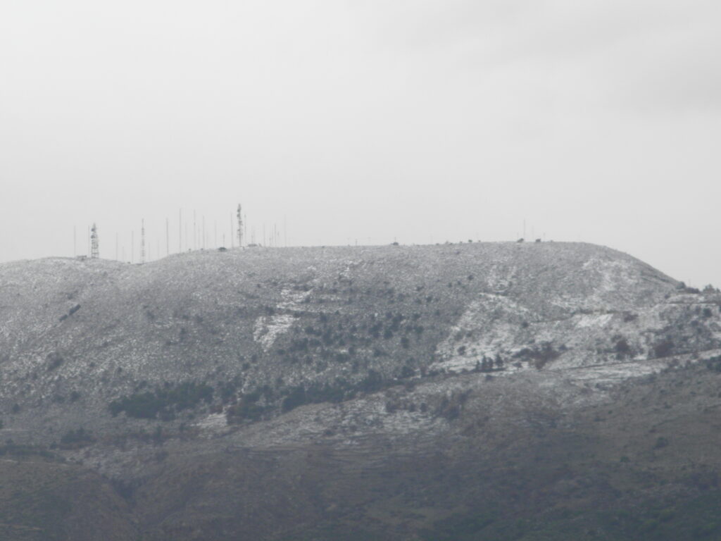 Στα λευκά η Κρήτη (Photos & Video)