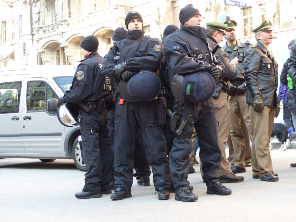 Πρωτοχρονιά με Ευρώπη-αστακό υπό τον φόβο της τρομοκρατίας