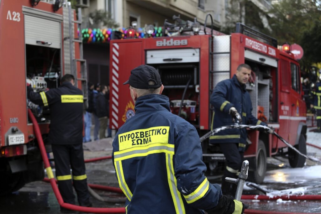 Κρήτη:Λαμπάδιασε δωμάτιο ξενοδοχείου και…έτρεχε η πυροσβεστική