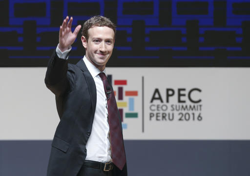 Πάει για πρόεδρος ο Mr. Facebook; – Πώς πυροδοτήθηκαν τα σενάρια για εμπλοκή του στην πολιτική