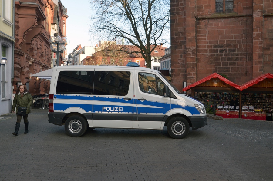 Γερμανία: Έφοδος σε σπίτι γεμάτο εκρηκτικά – Ετοιμαζόταν τρομοκρατικό χτύπημα