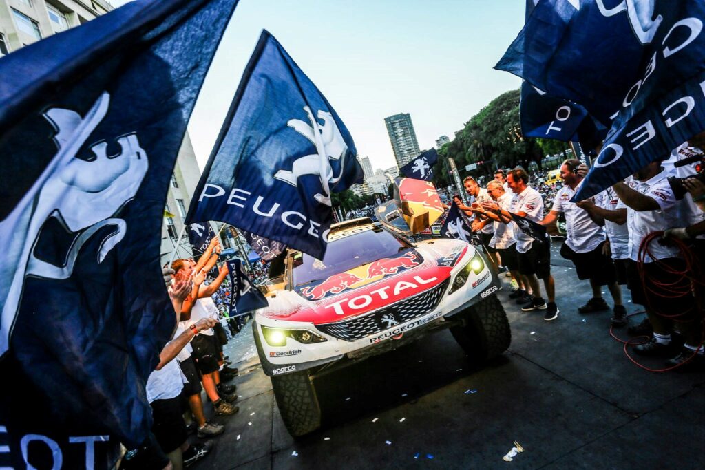 Ράλι Ντακάρ: Κυριάρχησαν τα Peugeot 3008 DKR