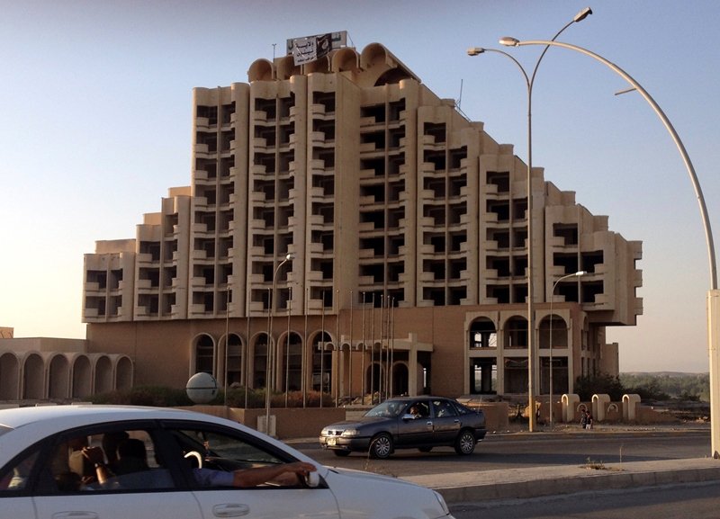 Ιράκ: Οι ισλαμιστές ανατίναξαν το μεγαλύτερο ξενοδοχείο της Μοσούλης