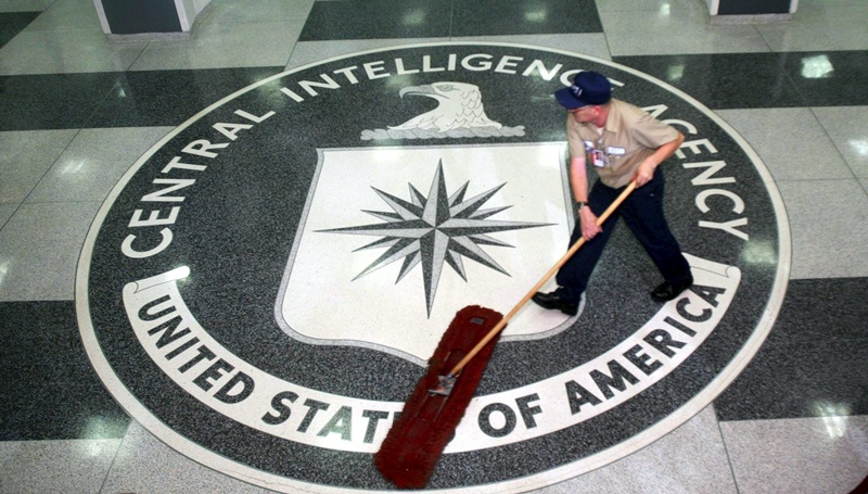 Της CIA  της φταίνε τα WikiLeaks…