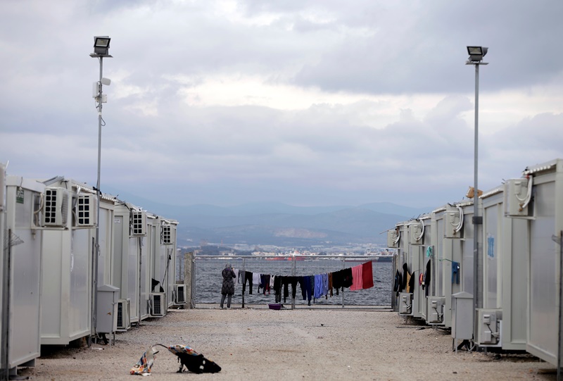 Γερμανικός Τύπος: Η Ελλάδα αφέθηκε στην τύχη της στο προσφυγικό