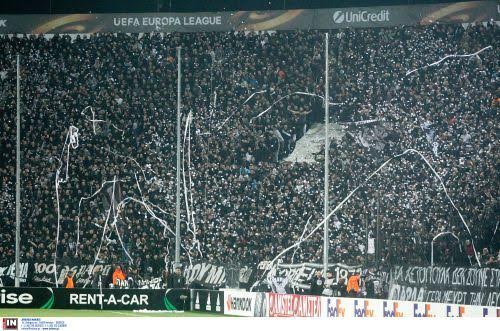 ΠΑΟΚ: Η UEFA κλείνει την θύρα 4 για  ρατσιστικό πανό στο ματς με την Σάλκε