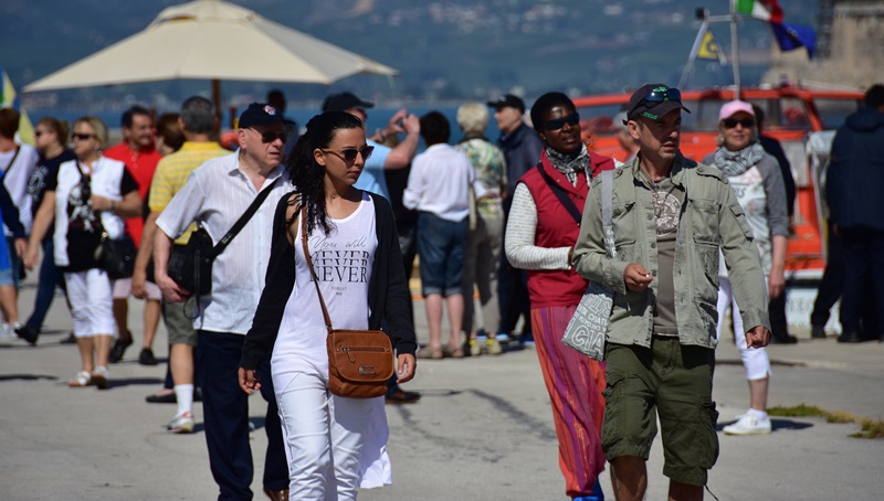 Die Welt: 70% περισσότεροι Γερμανοί τουρίστες στην Ελλάδα το καλοκαίρι