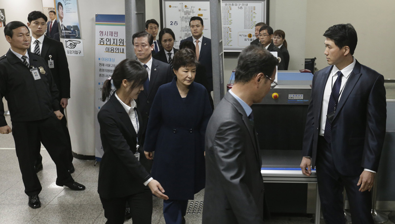 Ν. Κορέα: Απαγγέλθηκαν καταγγελίες για δωροληψία εις βάρος της προέδρου