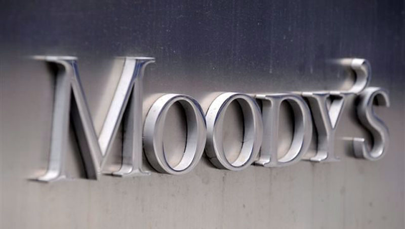 Moody’s: Η συμφωνία αυξάνει την πιθανότητα ελάφρυνσης του ελληνικού χρέους