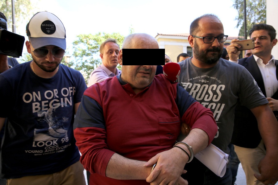 Δάφνη: Ποινική δίωξη στον βιαστή – Ισχυρίστηκε προκλητικά ότι έδεσε την κοπέλα γιατί ήταν το… φετίχ της…  (Photos)