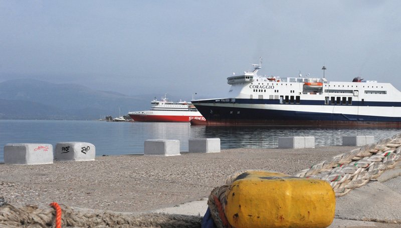 (Ξανα)σαλπάρουν τα πλοία – Η ΠΝΟ δεν συνεχίζει την απεργία