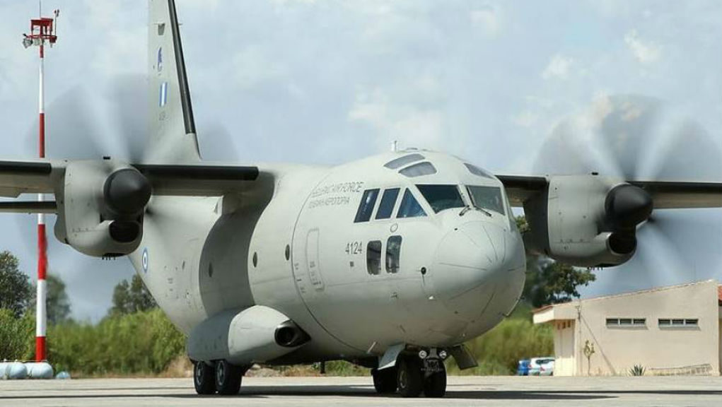 Σαντορίνη: Ζημιές σε αεροσκάφος της Πολεμικής Αεροπορίας, λόγω των ανέμων