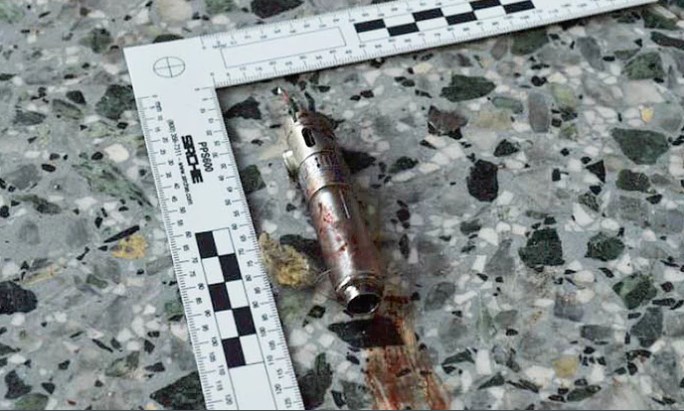 Μάντσεστερ: Κάμερα δείχνει τον δολοφόνο – Προκαλούν φρίκη τα  κομμάτια της βόμβας  (Video & Photos)