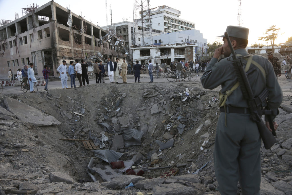Αφγανιστάν: Πάνω από 150 οι νεκροί από την έκρηξη