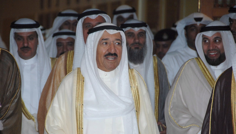 Στη Σαουδική Αραβία ο εμίρης του Κουβέιτ για την εκτόνωση της κρίσης