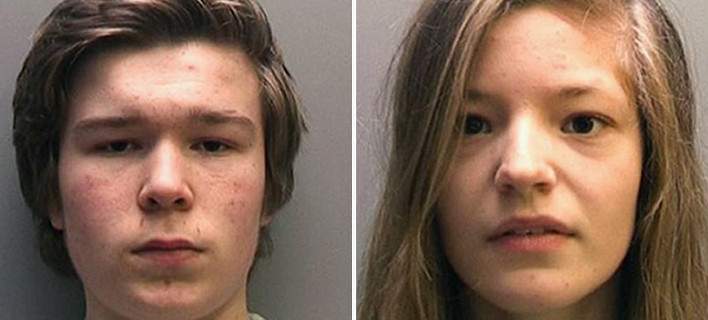 Ανατριχιαστικό: 15χρονη έσφαξε με τον φίλο της τη μητέρα και την αδελφή της