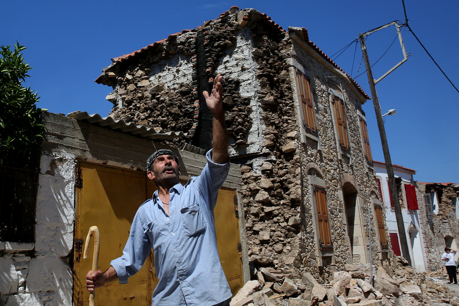 Σεισμός Λέσβος: Η κυβέρνηση δεσμεύεται ότι θα ανακατασκευαστεί η Βρίσα