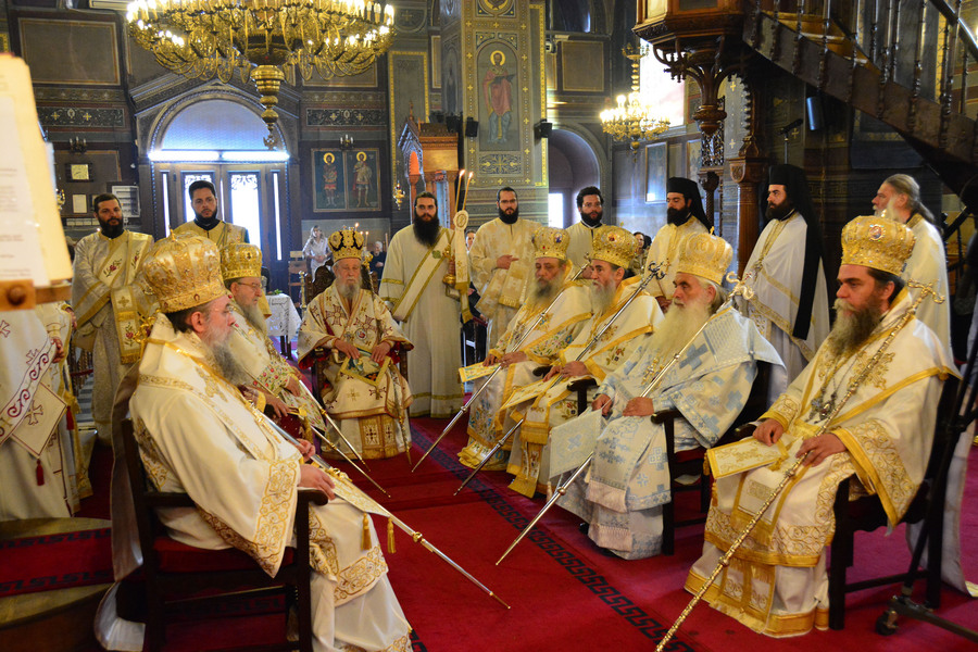 Έκτακτη σύγκληση της Ιεραρχίας (και πάλι) για τα Θρησκευτικά