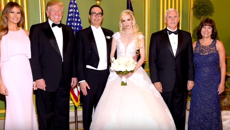 Μελάνια και Ιβάνκα τράβηξαν τα βλέμματα στο γάμο του υπουργού Οικονομικών των ΗΠΑ (video)
