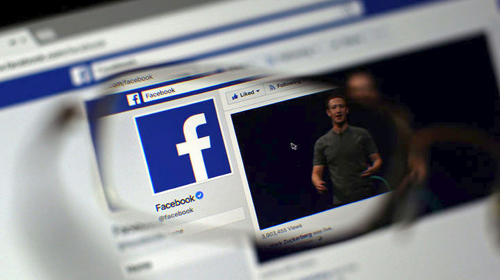 Facebook: Έπιασε 2 δισεκατομμύρια χρήστες