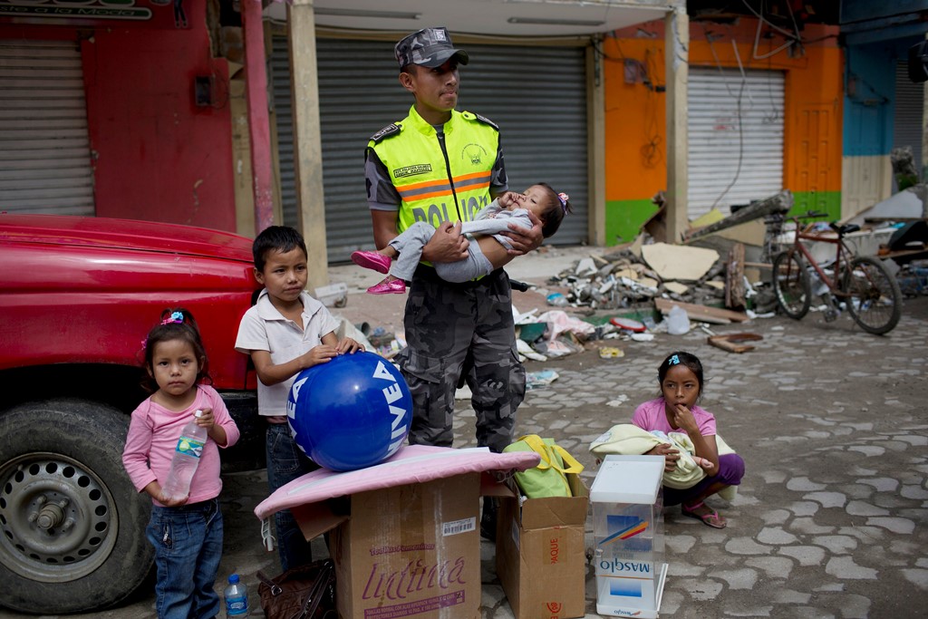 Ισημερινός: Σεισμός 6 Ρίχτερ – 5 τραυματίες